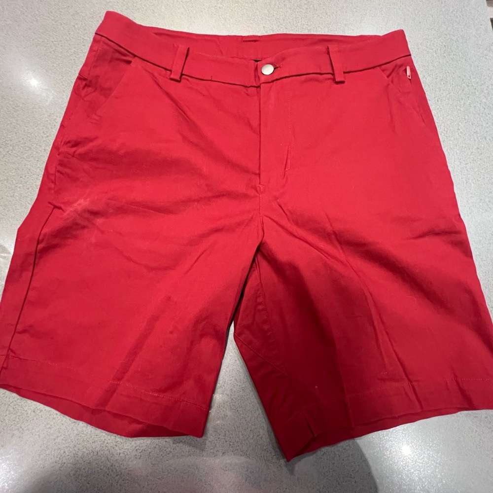 Perfect condition Lululemon Commission Short Classic 7 inch